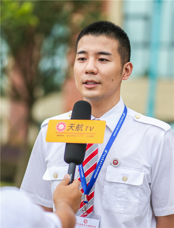 1568099304690961.jpg IMG_9814.jpg