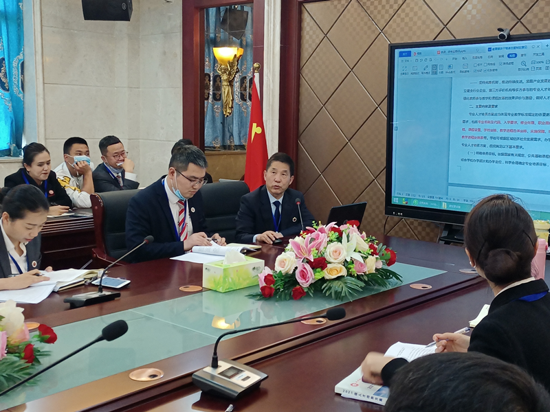 1648268815119331.png 教务处迎评会议2.png