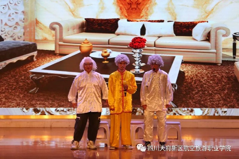 1669879982672758.jpg fee531504172d492828782175eb786d.jpg