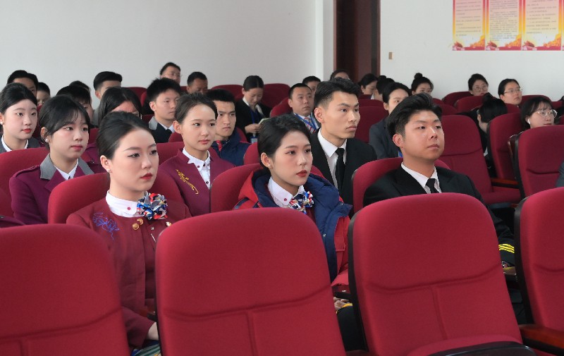 1680833220125695.jpg 4e498f0fd2139aa43e92b6eb3dfa070.jpg