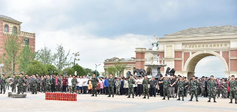 1684898962699696.jpg e6228506b6bc0bc36fedc5d4c80c87c.jpg