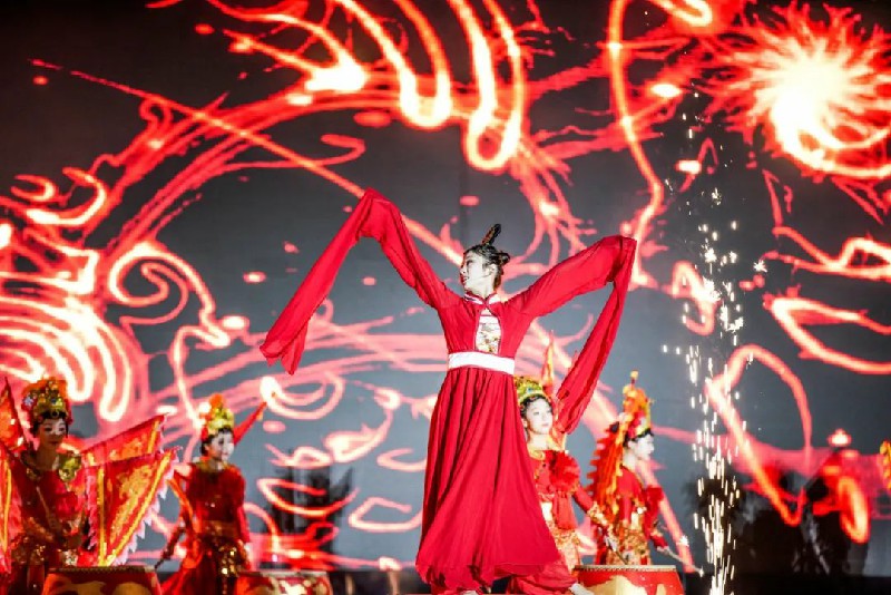 1696075067103792.jpg 4.jpg