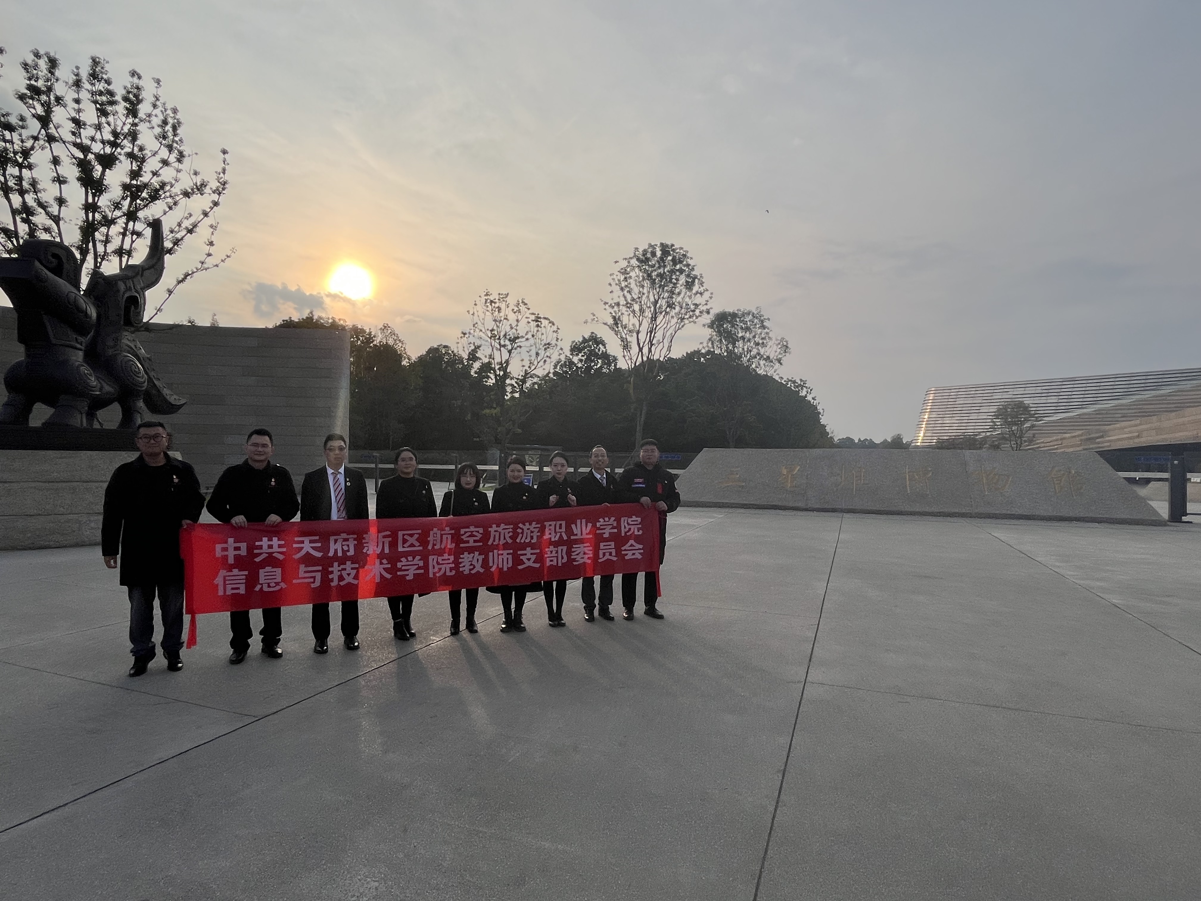 1732599881865670.jpg QQ图片20241125082127.jpg