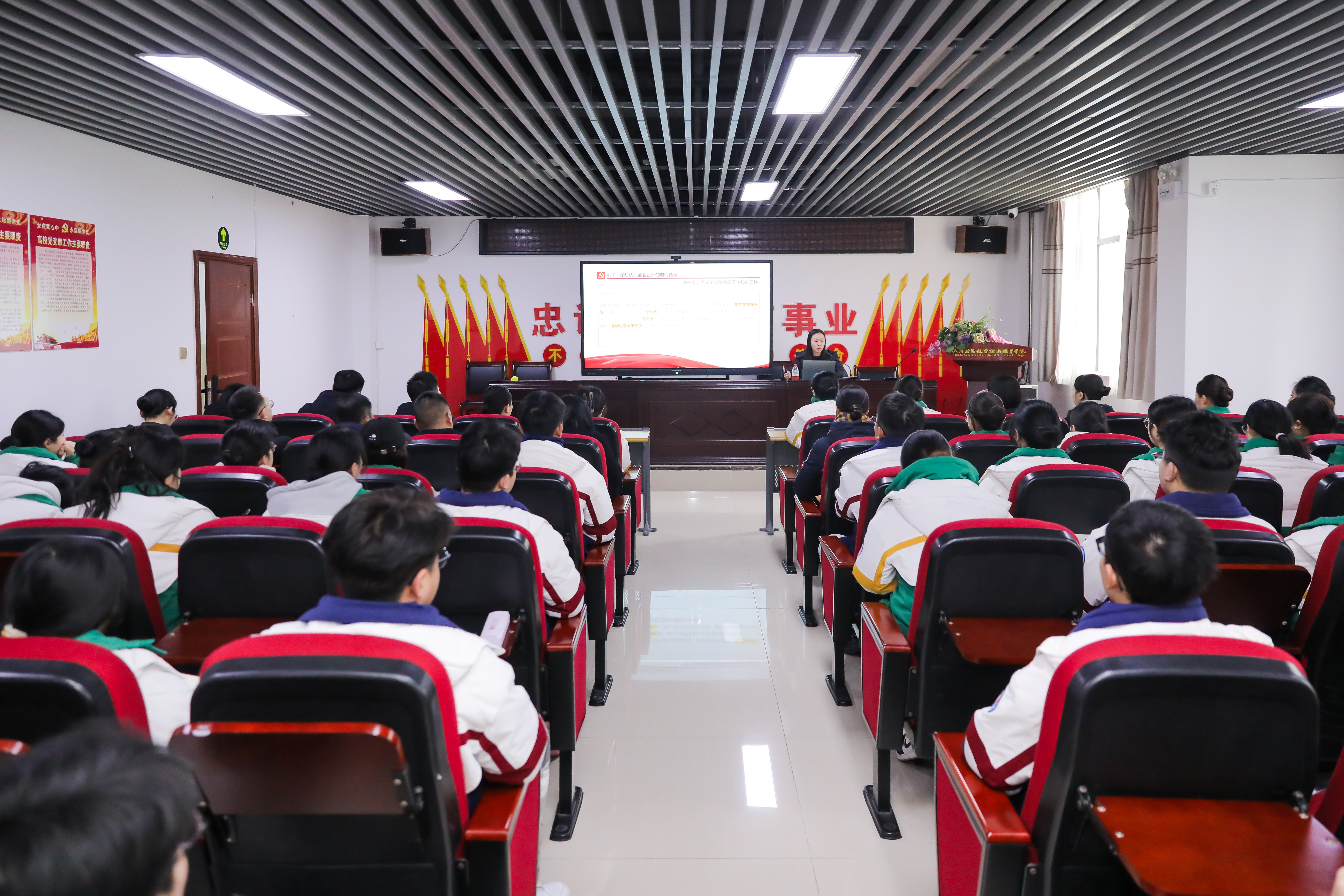 1741656234295714.jpg AZ2A8940.jpg