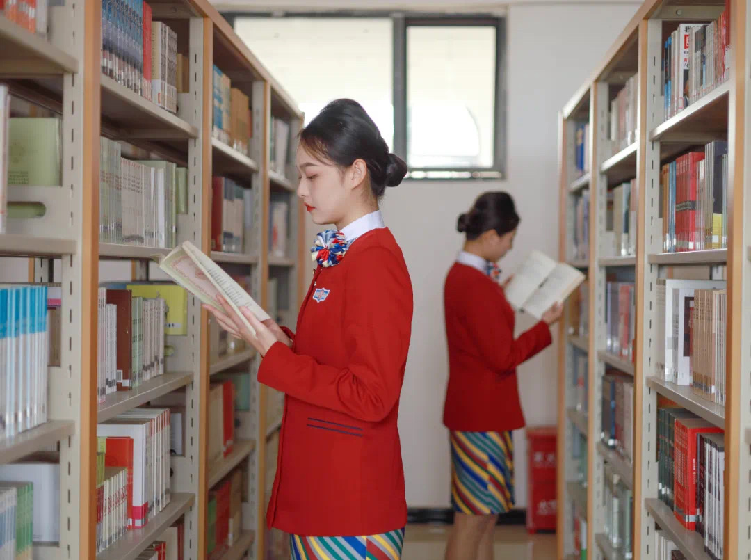 1742536173133252.jpg 83941742530978_.pic_hd.jpg