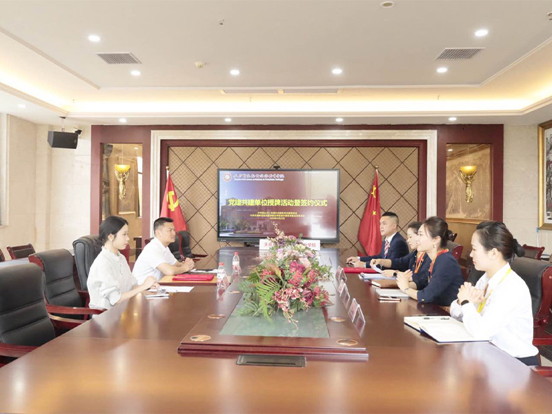 1745389500298425.jpg 5.jpg