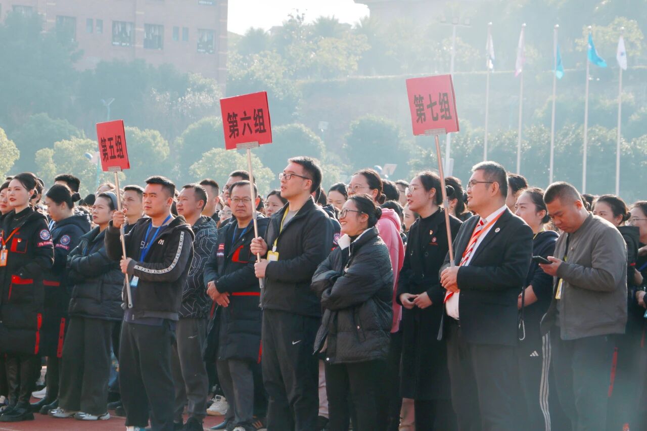 1764154767984093.jpg 微信图片_2025-11-26_184917_913.jpg