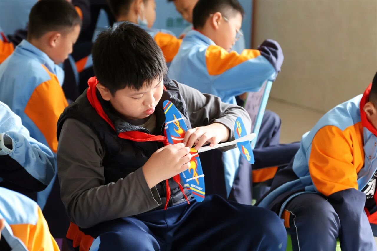 1765448889852502.jpg mmexport1765448249456.jpg