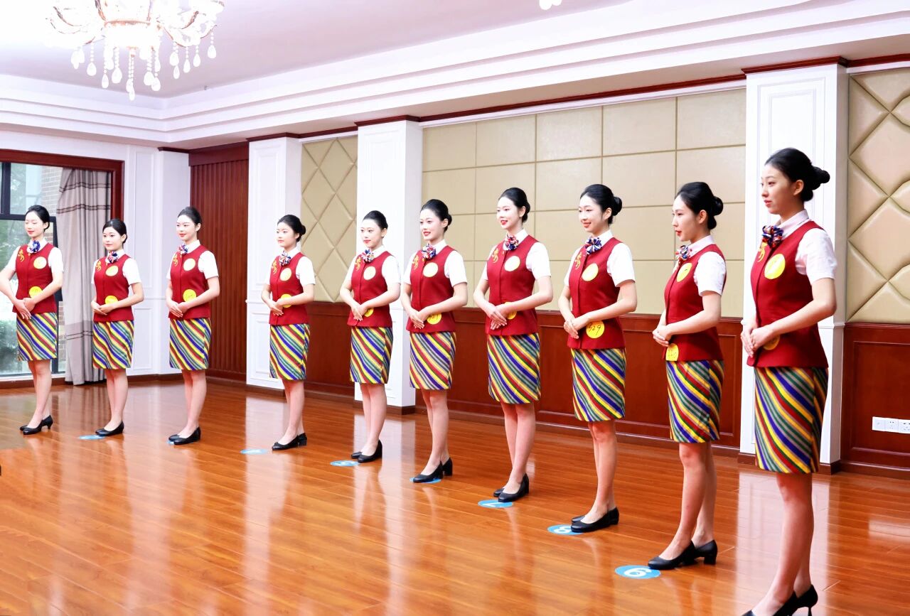 1765449414532905.jpg mmexport1765448376445.jpg