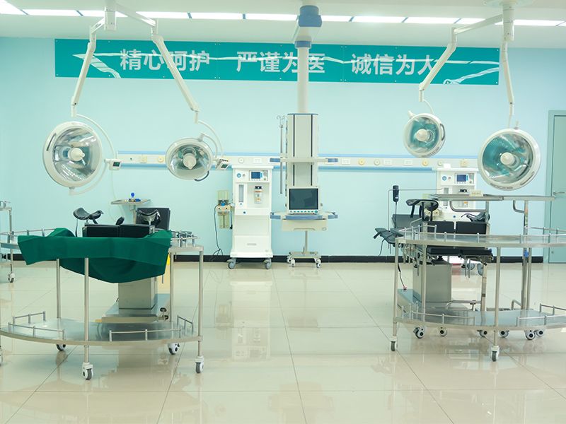 1765456026995841.jpg 外科手术.jpg