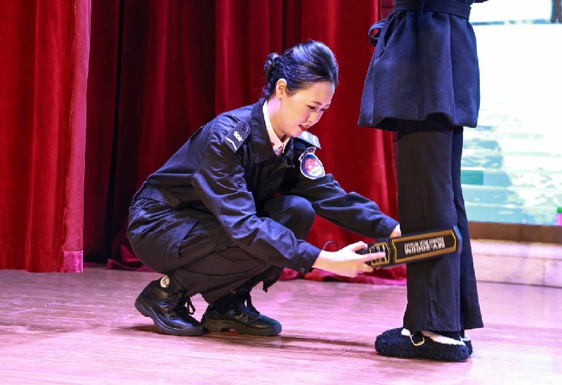 1765470406125984.jpg 微信图片_2025-12-12_002305_595~1.jpg