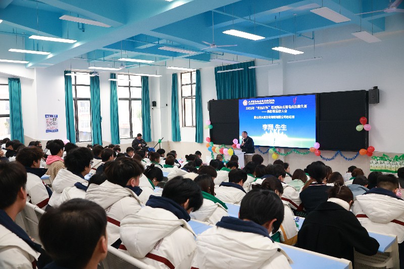 1767451853739716.jpg IMG_0126~1.jpg