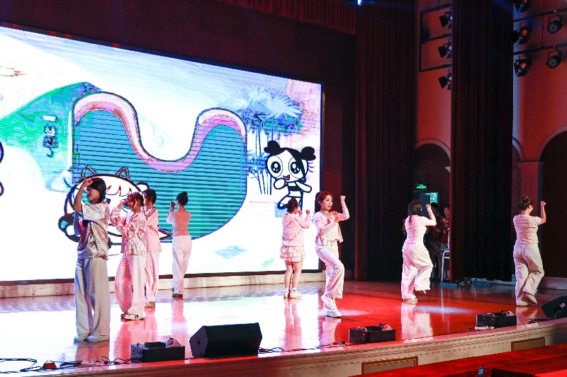 1767858239757402.jpg IL3A1145.jpg