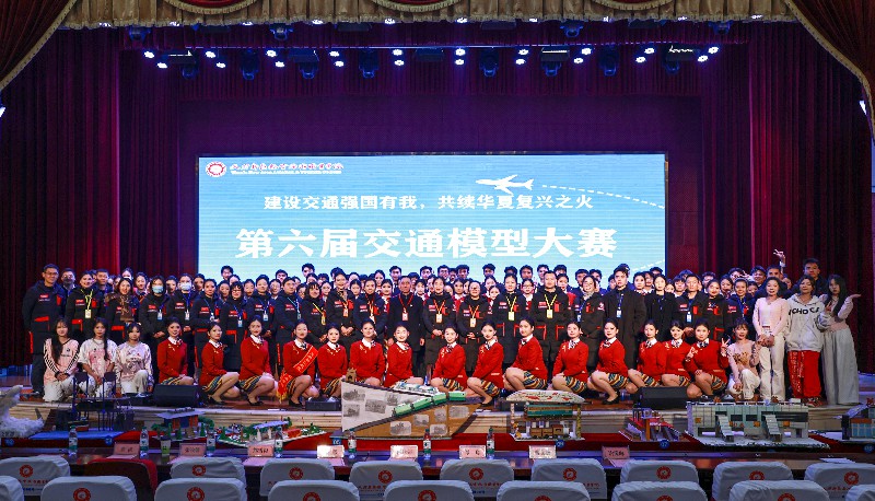 1767859252138639.jpg IL3A1649.jpg